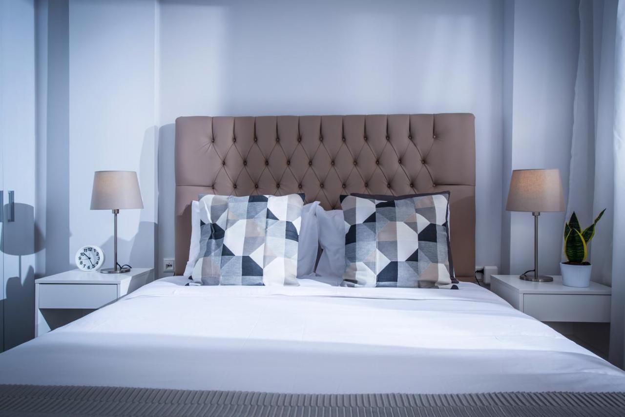 Chanion One Suites By Good Life Heraklion  Exterior photo
